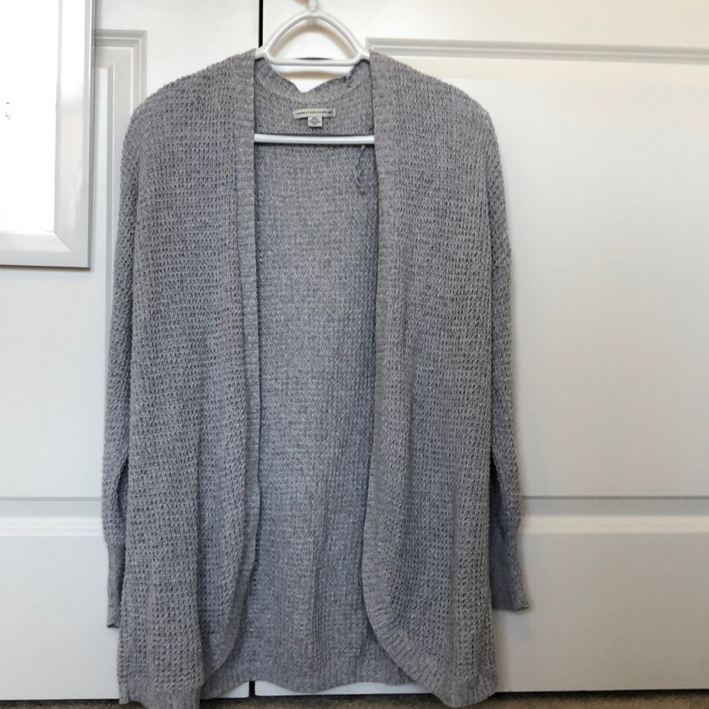 Super cute grey cardigan